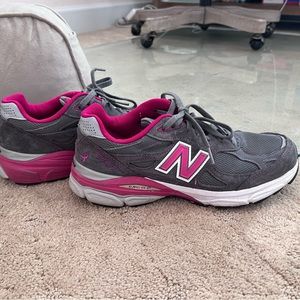 New Balance Sneakers